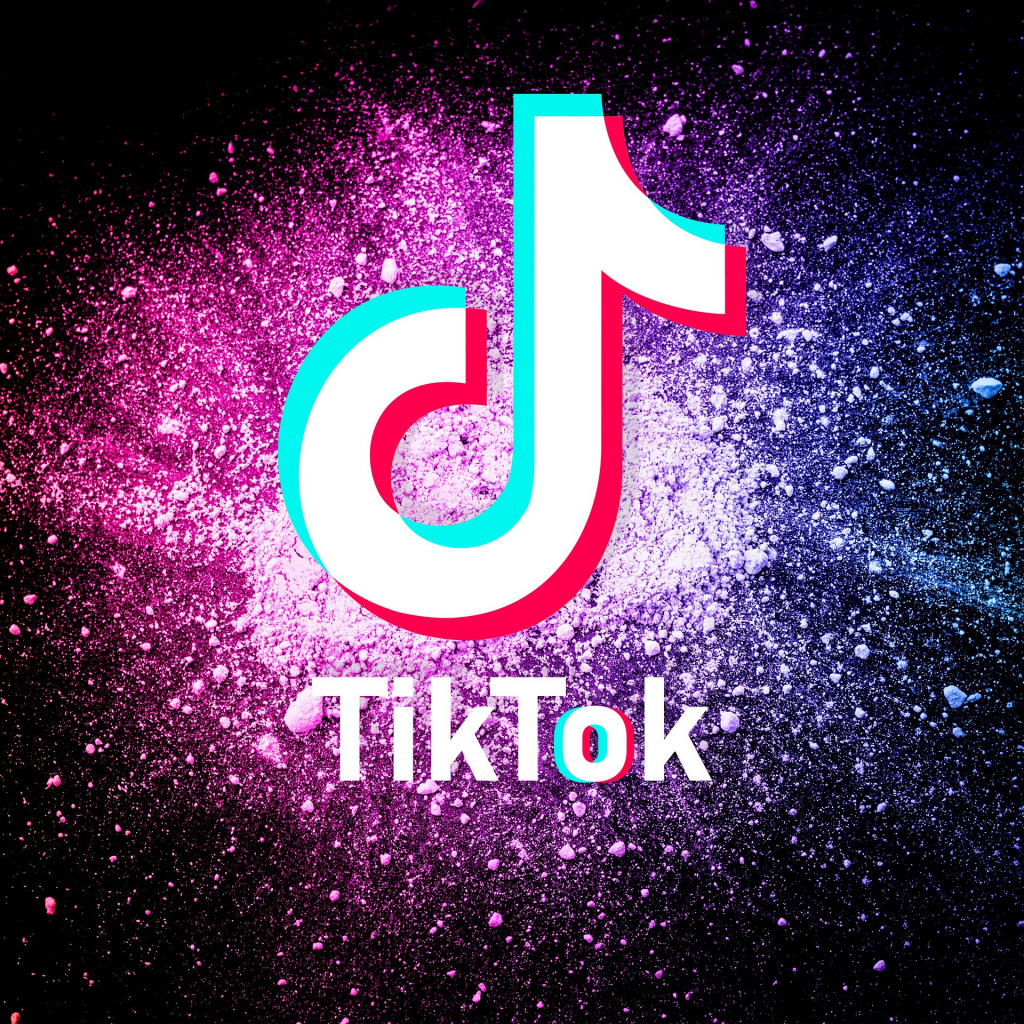 Beszáll a TikTok is a virtuális valóságba